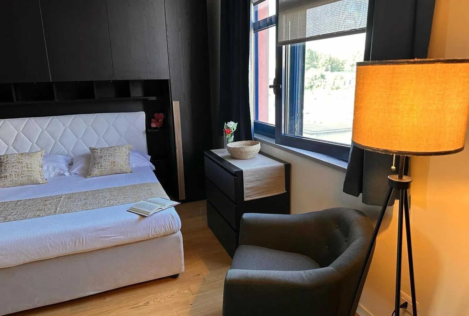 Milano Maison D'Anna Italy